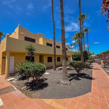 Guestready - Modern Stay With Pool And Terrace Apartment *
